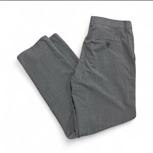 J.M. Haggar Men's Slim Fit Dress Pants 36x30 Stretch Gray Charcoal